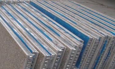 Maintenance of stone honeycomb composite board