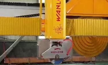 Problems encountered when cutting with a bridge stone cutting machine